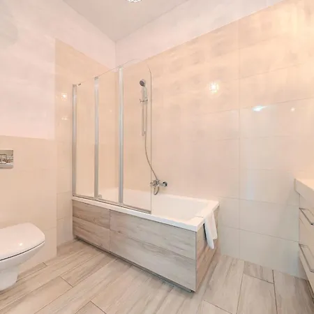 Appartement White Pearl With Two Terraces By Oneapartments